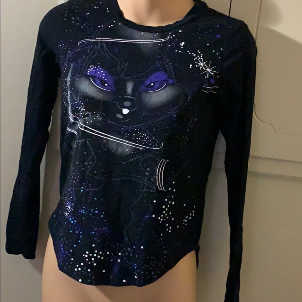 Long sleeve black cat top
